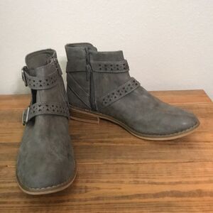 Rocket Dog Grey Ankle Booties